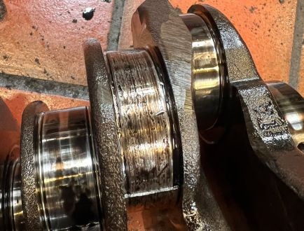 Crankshaft and bearing surfaces inspected during engine reconditioning